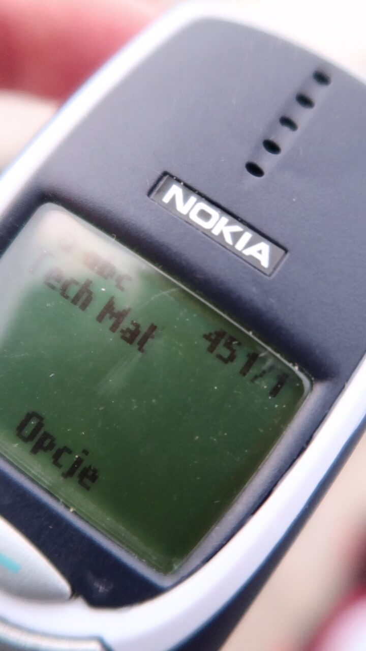 Nokia 3310 słownik t9